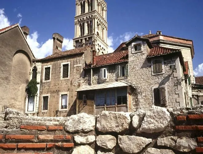 Old Town Tone