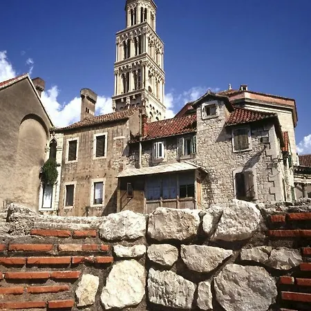 Old Town Tone