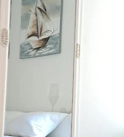 Old Town Tone ספליט