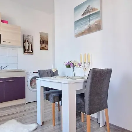 Old Town Tone Apartamento *