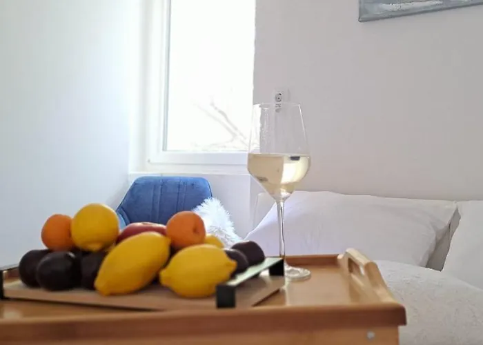 Old Town Tone * Split