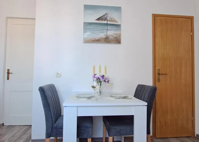 Old Town Tone Apartmán